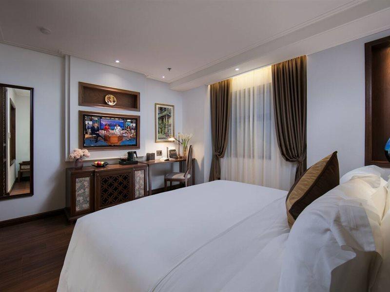 The Q Hotel Hanoi Exterior photo