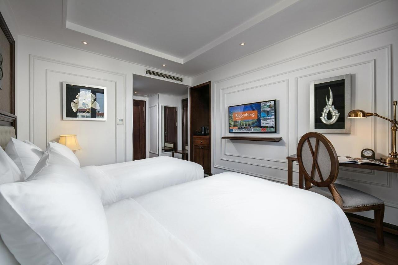 The Q Hotel Hanoi Exterior photo
